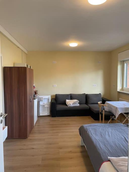Einzimmerwohnung + Dusche Und Wc Berlin Eksteriør bilde